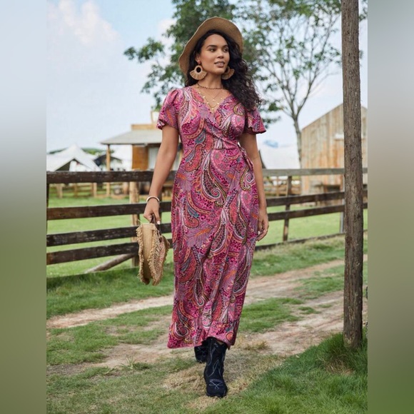 Paisley Wrap Dress - Picture 3 of 3